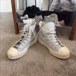 High-Top Women's Sneakers